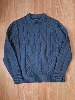 Banana Republic Cable Knit Crewneck Sweater